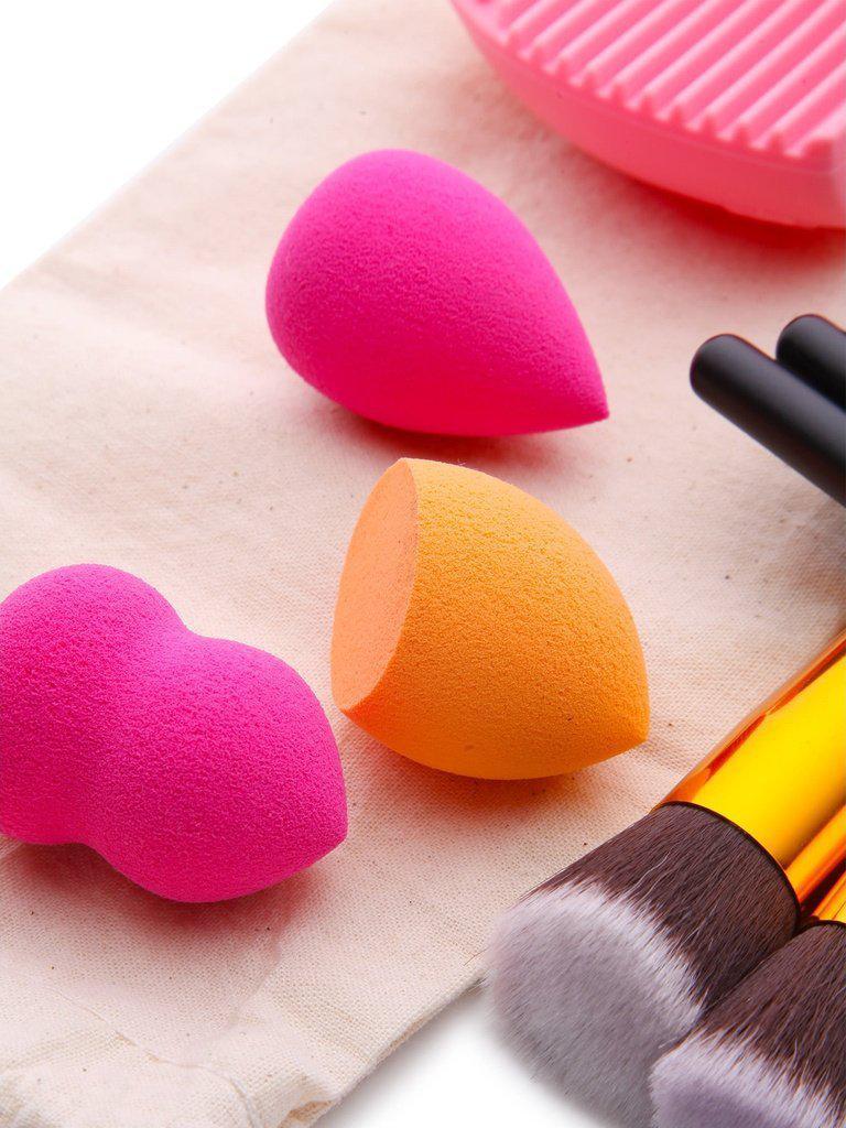 Makeup Tool Set With Puffs And Makeup Brushes-makeup-Des Mess
