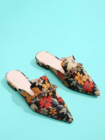 Bee Detail Calico Print Pointed Toe Flats-shoes-Des Mess