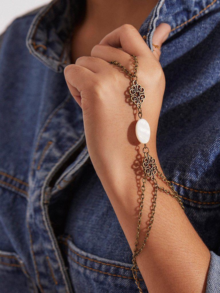 Beaded Cutout Hand Chain