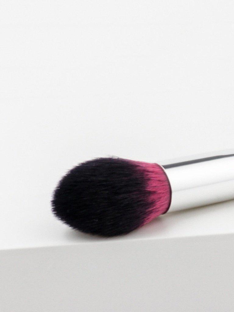Two Tone Handle Makeup Brush--Des Mess
