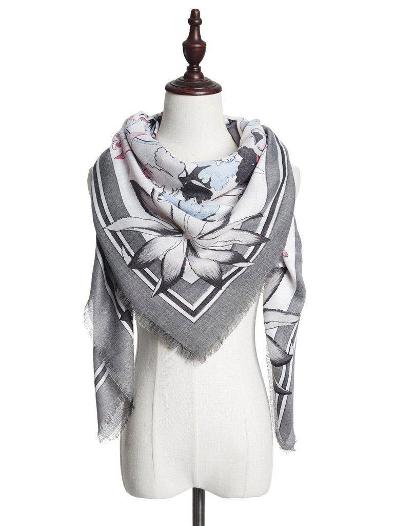 Frayed Trim Flower Print Scarf-accessories-Des Mess