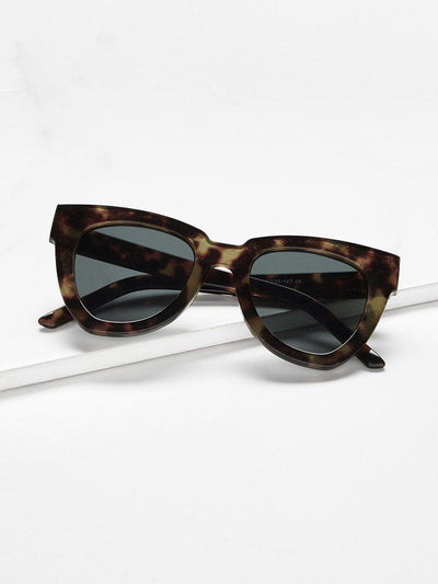 Oversized Cat Eye Sunglasses-accessories-Des Mess