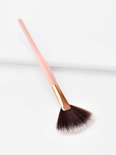 Fan Makeup Brush-makeup-Des Mess
