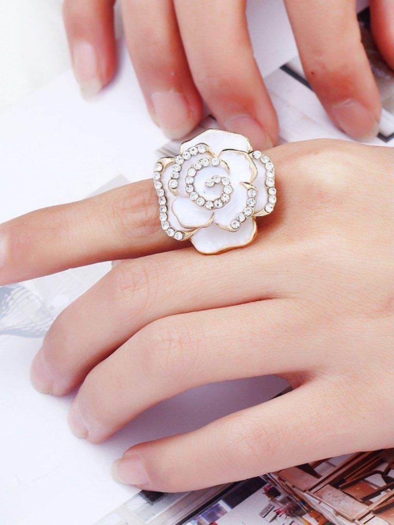 Flower Design Rhinestone Ring-jewelry-Des Mess