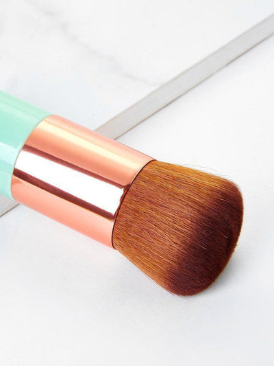 Chunky Makeup Brush 1pcs--Des Mess