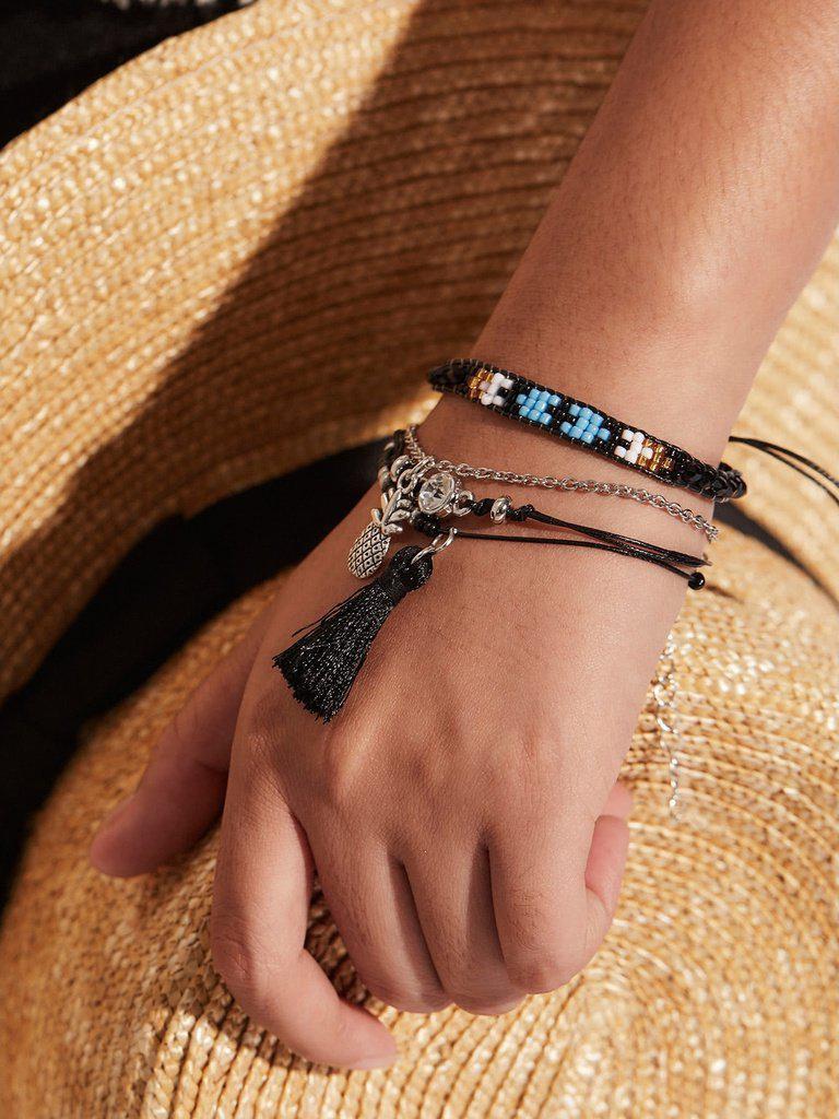 Pineapple & Tassel Charm Bracelet Set--Des Mess