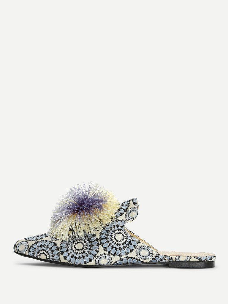 Pom Pom Decorated Flats-shoes-Des Mess