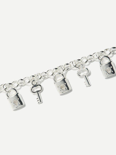 Key And Lock Charm Chain Bracelet--Des Mess