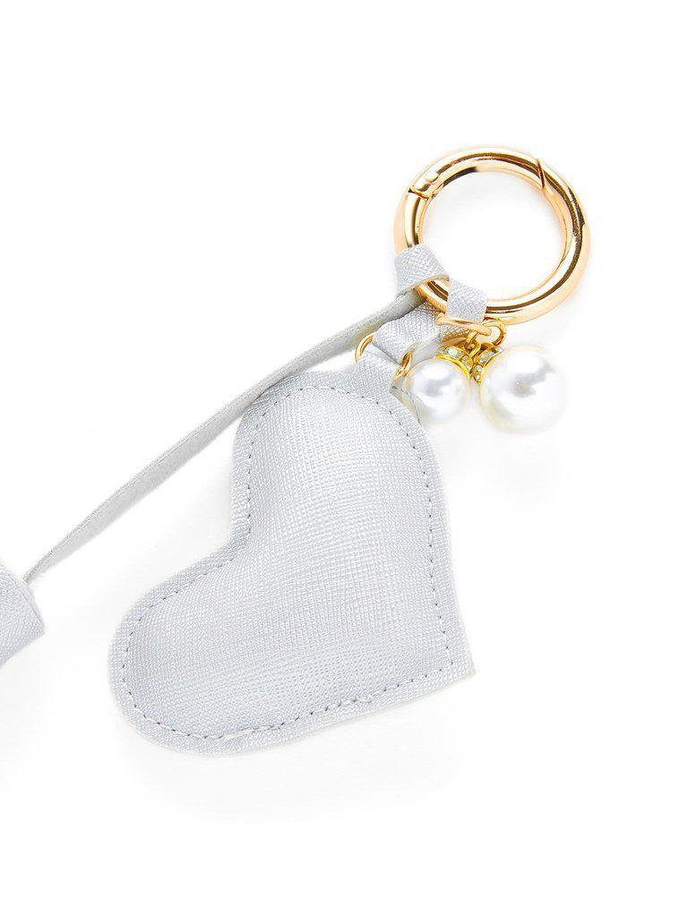 Tassel & Heart Design Keychain-others-Des Mess