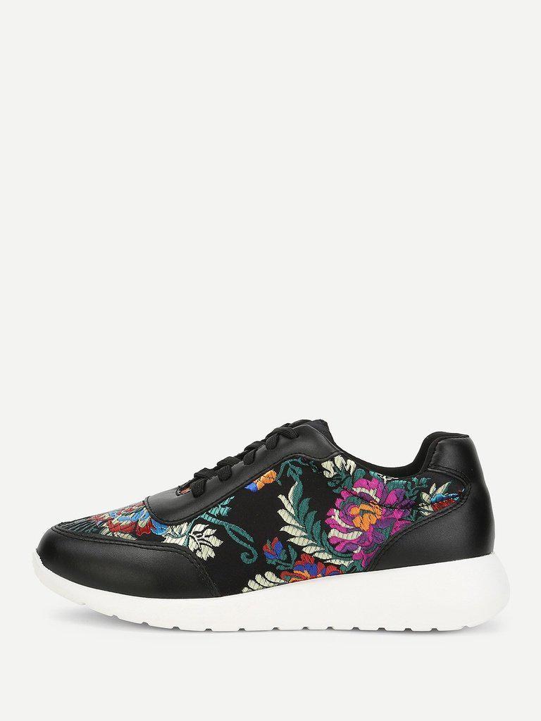 Low Top Embroidered Sneakers-shoes-Des Mess