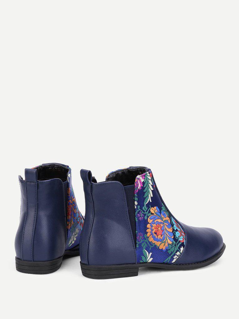 Flower Embroidery PU Flat Boots-shoes-Des Mess