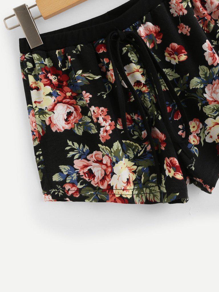 Contrast Raglan Sleeve Curved Hem Top & Floral Shorts PJ Set-loungewear-Des Mess