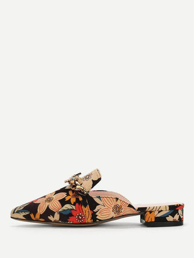 Bee Detail Calico Print Pointed Toe Flats-shoes-Des Mess