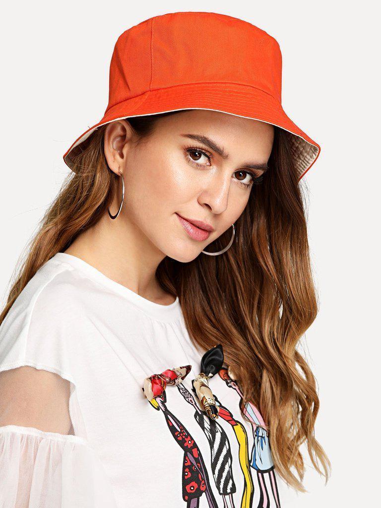 Plain Bucket Hat--Des Mess