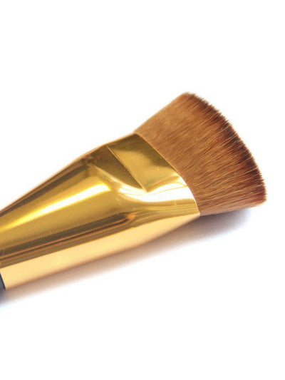 Fan Shaped Makeup Brush--Des Mess