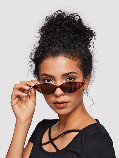 Cat Eye Metal Temple Sunglasses-accessories-Des Mess