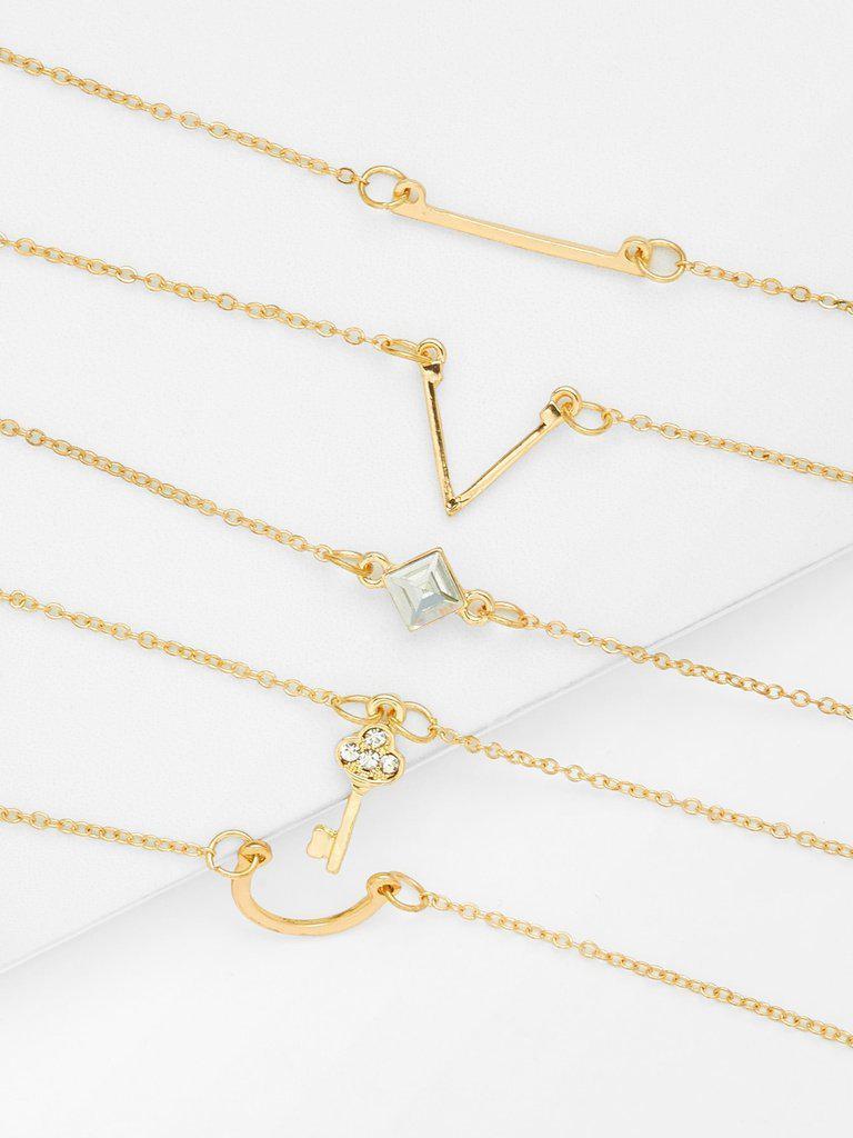 Letter V & Key Design Link Bracelet Set--Des Mess