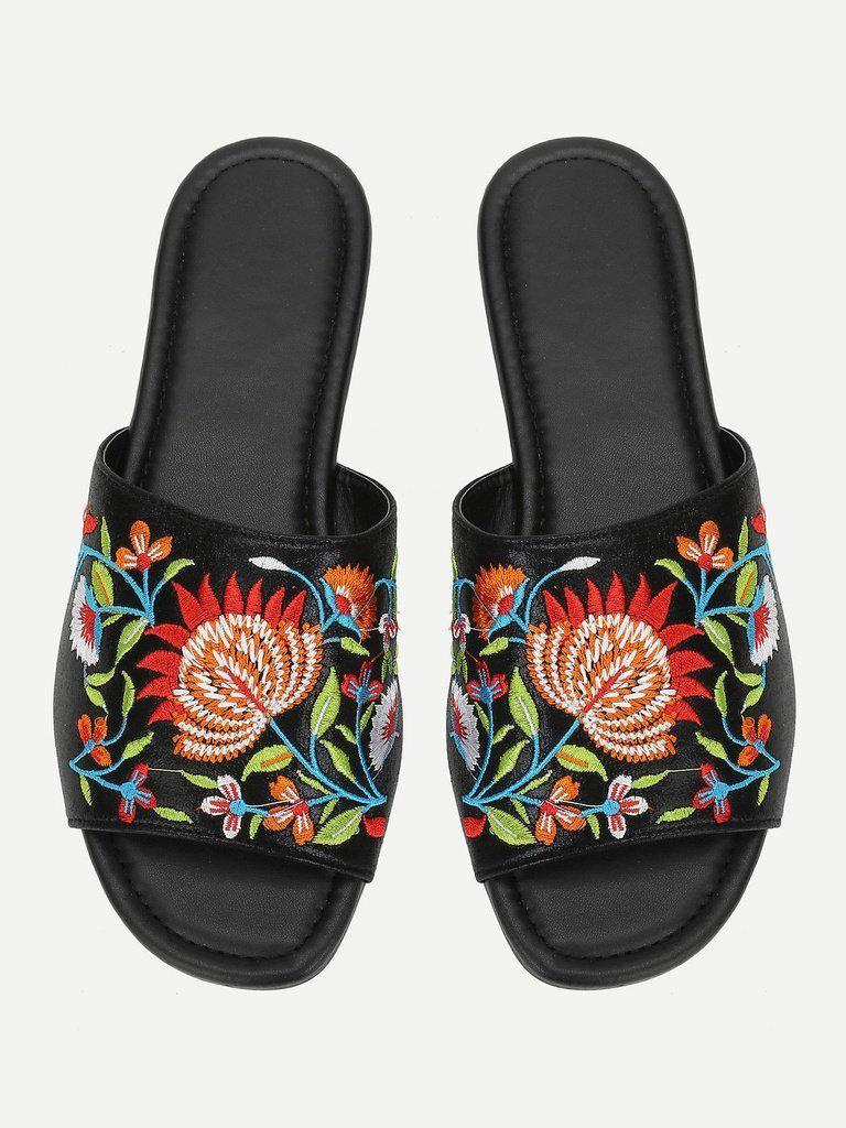 Flower Embroidered Flat Sandals-shoes-Des Mess