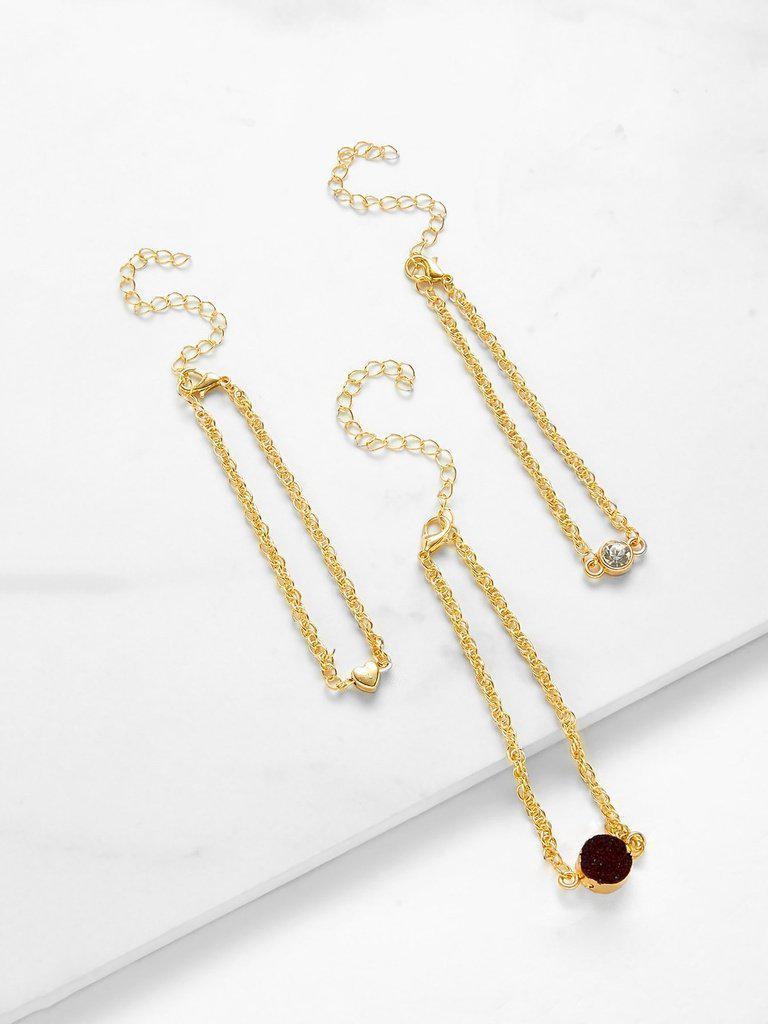 Round & Heart Charm Chain Bracelet--Des Mess